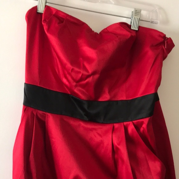 Juniors girls semi formal dress - Picture 2 of 3